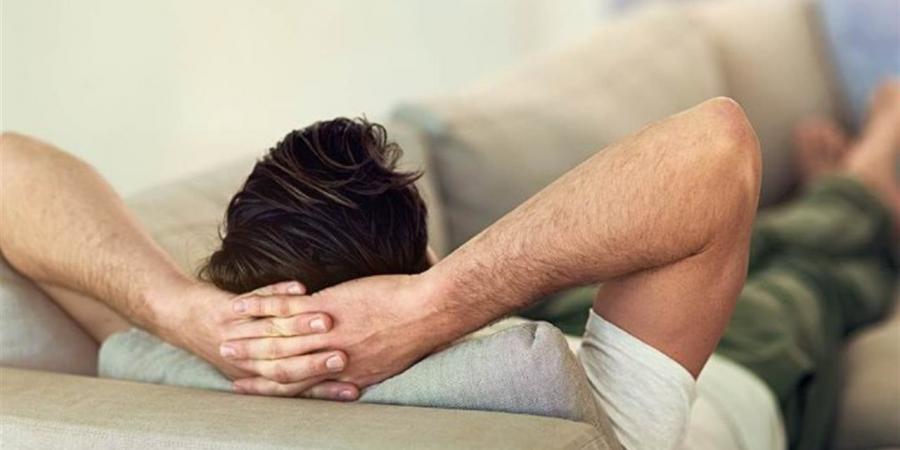 الخمول اليومي يبطئ الحرق.. كيف تؤثر قلة الحركة على جسمك؟