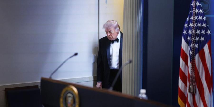 «محاولات اغتيال أم رصاصة نجاة».. ترامب الممثل الذي يخدع العالم!