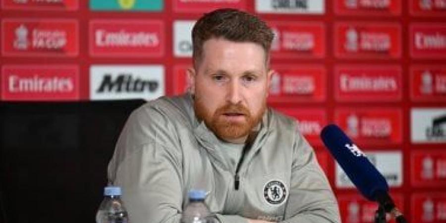 مدرب تشيلسى المؤقت: تم السيطرة على أزمة تسريب أخبار البلوز