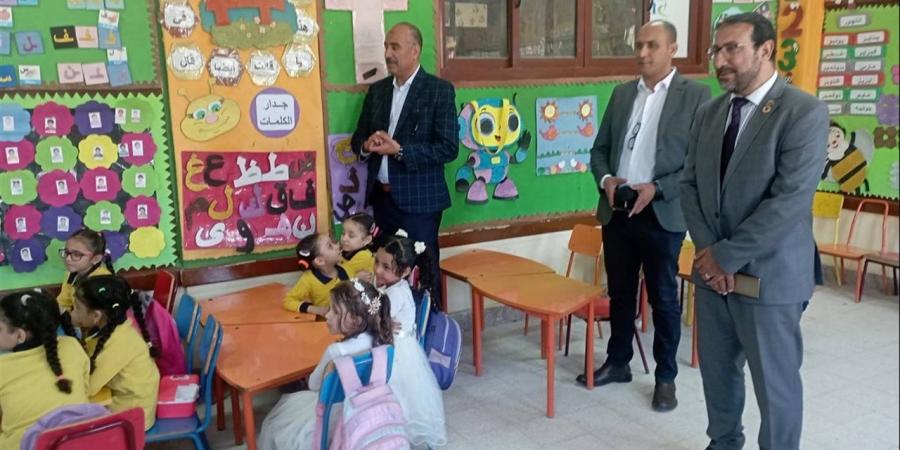 وكيل تعليم بني سويف يتفقد المطبخ الصحي ويُدشّن مشروع توزيع الوجبات