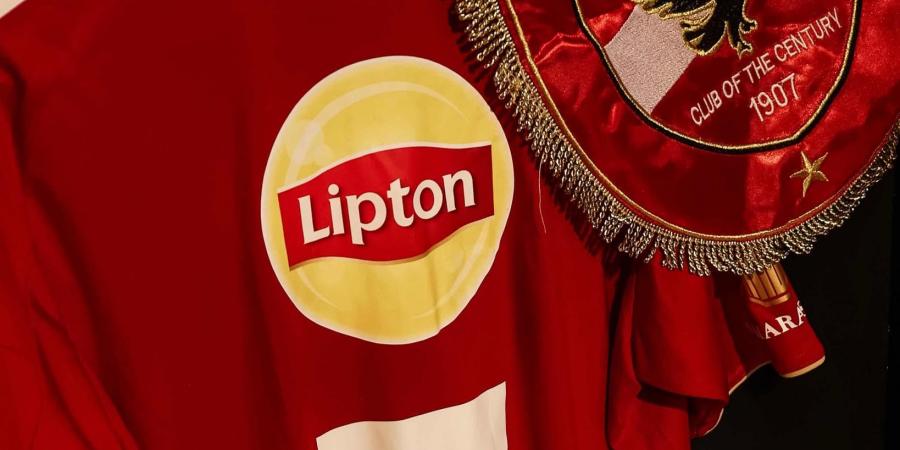 شاهد غرفة ملابس الأهلى قبل مباراة بيراميدز الحاسمة بالدورى