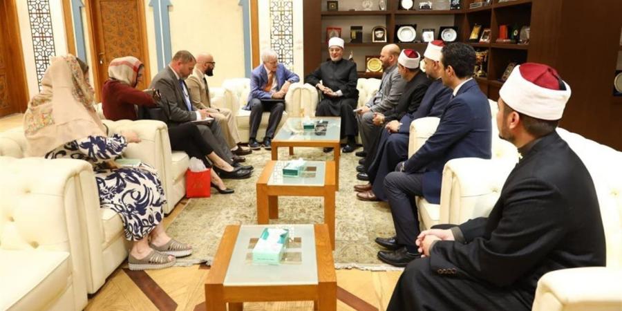 المفتي يستقبل القائم بأعمال السفارة الأمريكية بالقاهرة لتعزيز التعاون المشترك