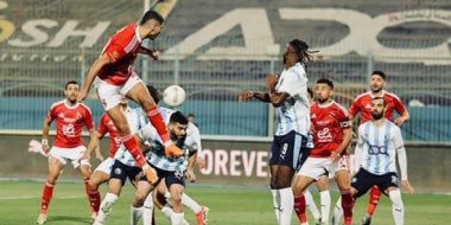 سيناريو مجنون لتتويج الأهلي بالدوري.. ماذا يحتاج الأحمر؟