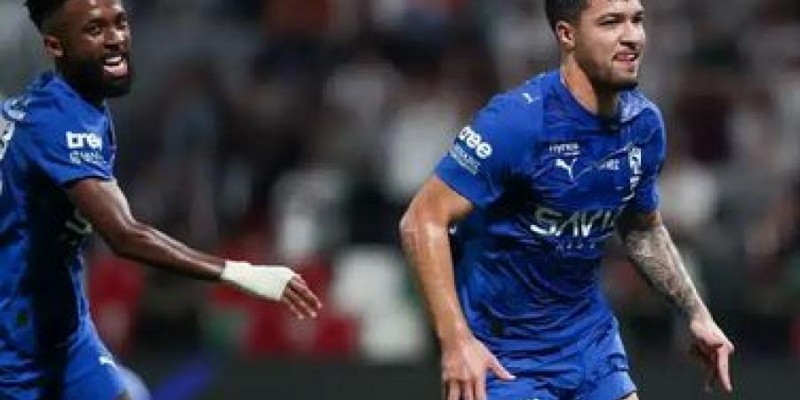 الهلال ضد ضمك.. تابع الآن مباراة الهلال وضمك مجاناً في دوري روشن السعودي