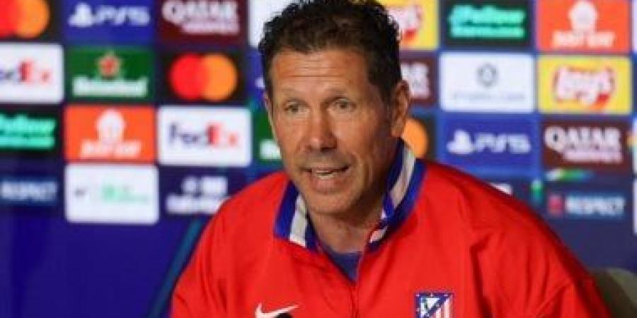 سيميوني: لا نخشى مواجهة أرسنال.. ولا يمكن إيقاف اهتمام الكبار بألفاريز