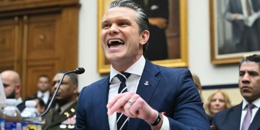 وزير الحرب الأمريكي: ترامب أكبر مفاوض في العالم ونسعى لبناء جيش قوي