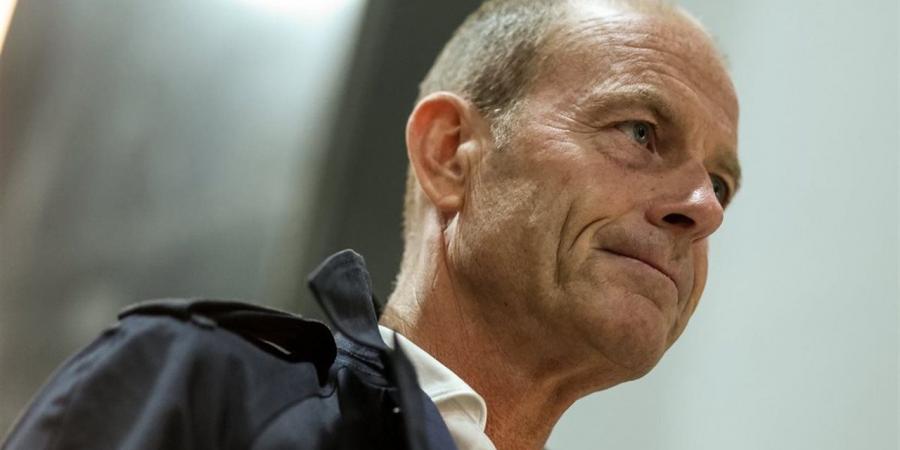 كواليس مثيرة داخل الأهلي.. نهاية قريبة لبيس توروب