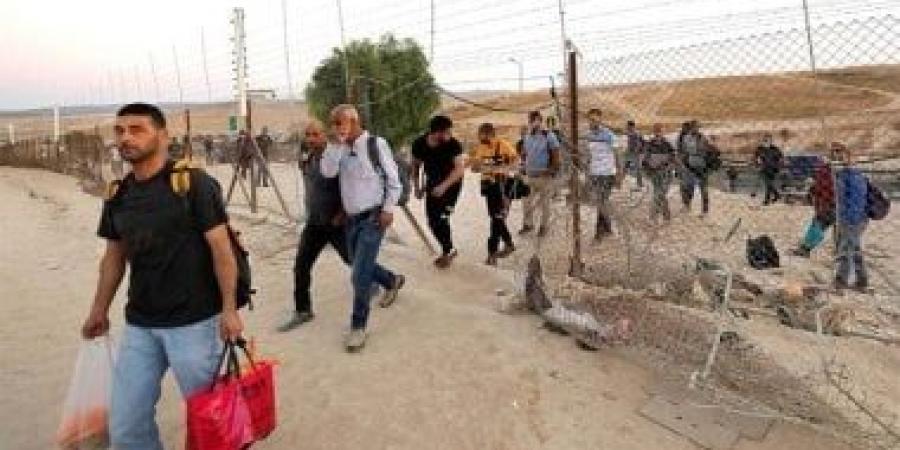 "الوطني الفلسطيني": عمال فلسطين يواجهون "الأقسى منذ عقود" وسط حصار وحرب وبطالة