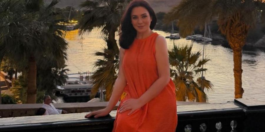 من بلاد السحر والجمال.. سولاف فواخرجي تتألق في أحدث ظهور