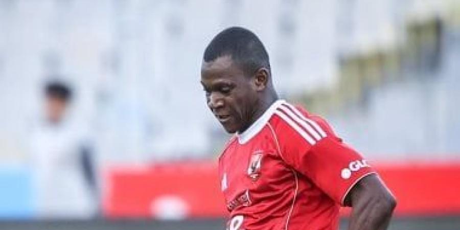 الأهلى يدفع بـ ديانج بدلا من الشحات أمام الزمالك