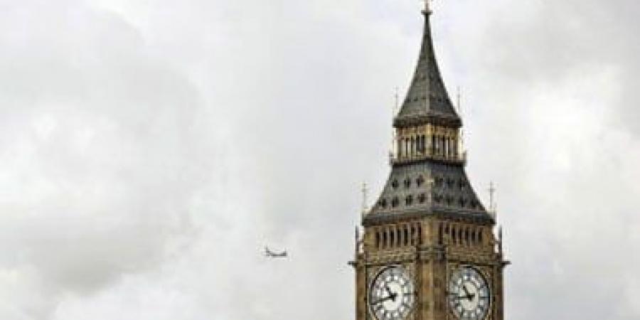 حكاية توقف ساعة "بيج بن" 43 دقيقة فى واقعة نادرة بلندن
