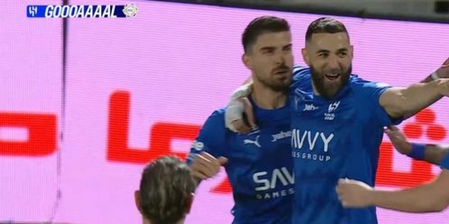 الحزم ضد الهلال.. ملخص اهداف ونتيجه مباراة الهلال والحزم في دوري روشن السعودي وهدف كريم بنزيما