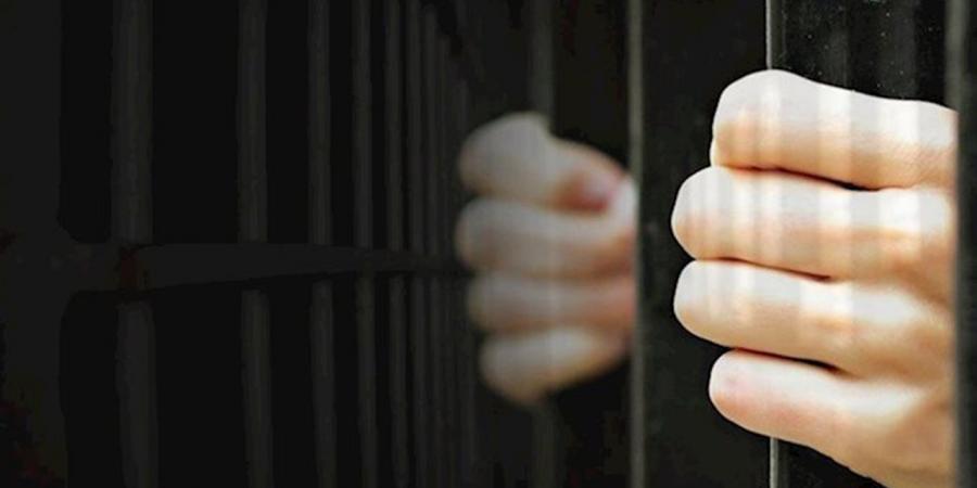 السجن المشدد 5 سنوات لعامل لابتزازه فتاتين وتهديدهما إلكترونيًا في المنيا