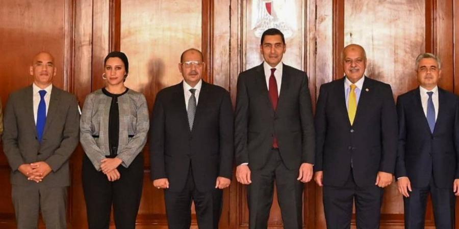 اتحاد التجديف يكشف أبرز محاور اجتماع الوزير باللجنة الأولمبية