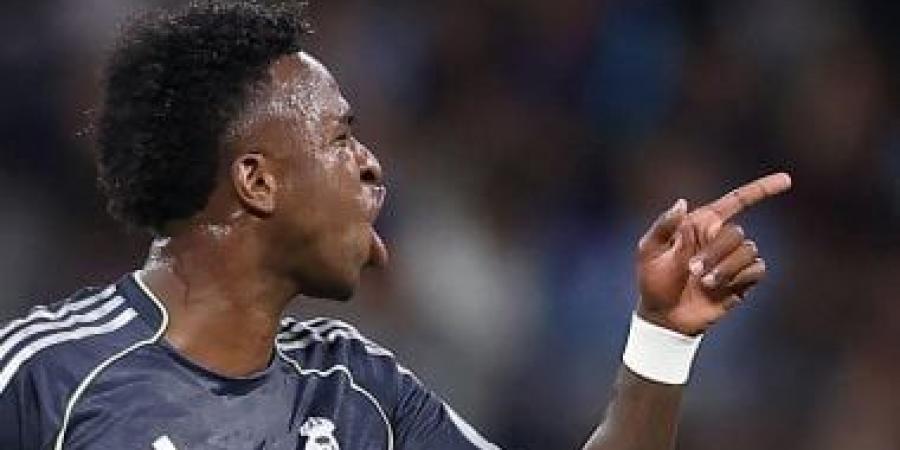 إسبانيول ضد ريال مدريد.. شوط أول سلبي ولقطة تحكيمية مثيرة في الليجا