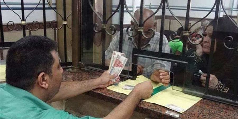 للموظفين وأصحاب المعاشات.. كيف تحصل على تمويل 30 ألف من بنك ناصر؟