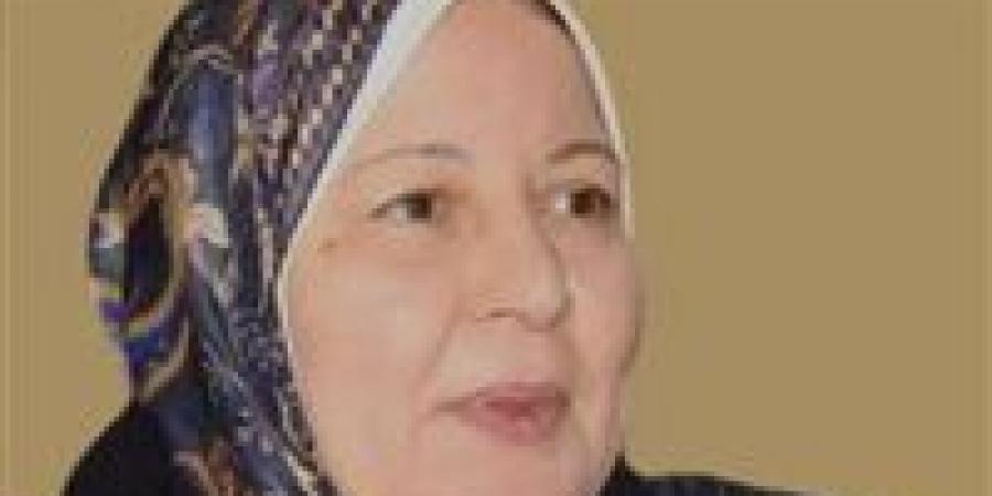 تكليف أمل الهواري مديرًا لمجموعة مدارس 30 يونيو خلفًا لهشام جعفر