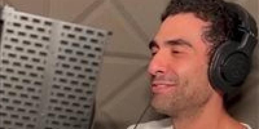 بعد غياب.. محمد الكيلاني يعود للغناء بأغنية يفك النحس في هذا الموعد