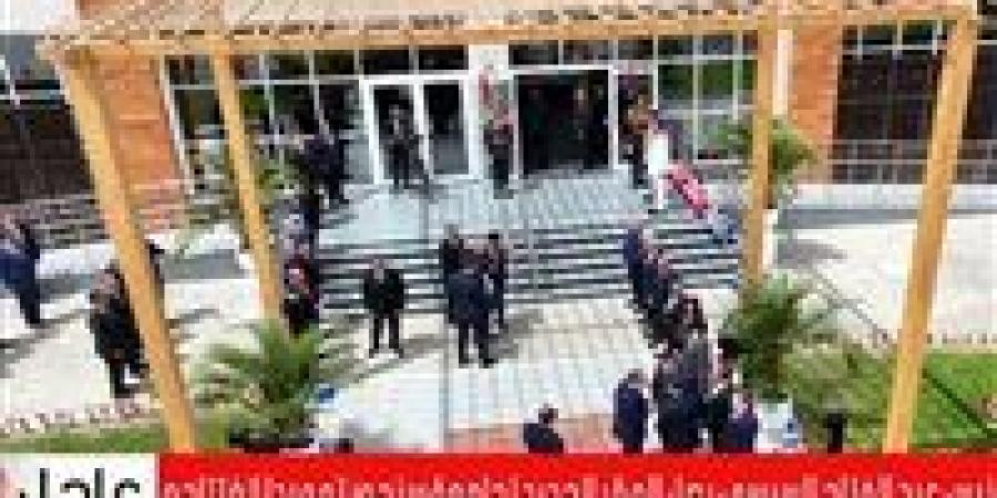 عاجل| الرئيس السيسي يصل إلى مقر افتتاح المقر الجديد لجامعة سنجور