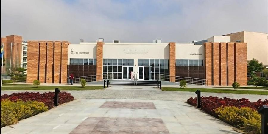 جامعة سنجور.. منارة تعليمية في قلب الإسكندرية
