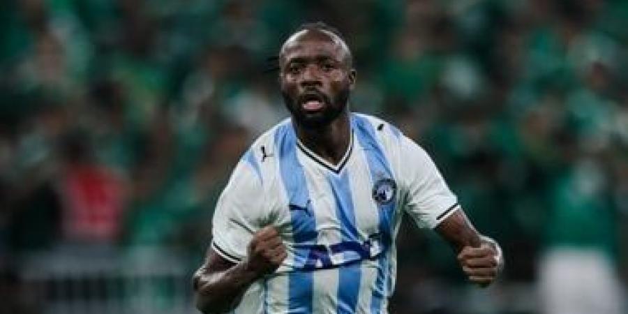 فيستون ماييلى يعزز بالهدف الثانى لبيراميدز بمرمى زد فى نهائى الكأس