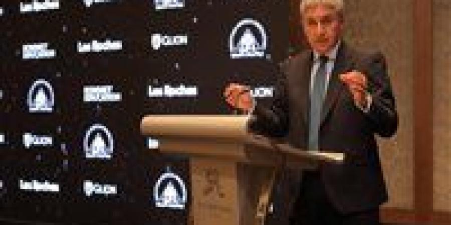 وزير السياحة: زيادة زيارات المواقع الأثرية بـ1.2 مليون زيارة