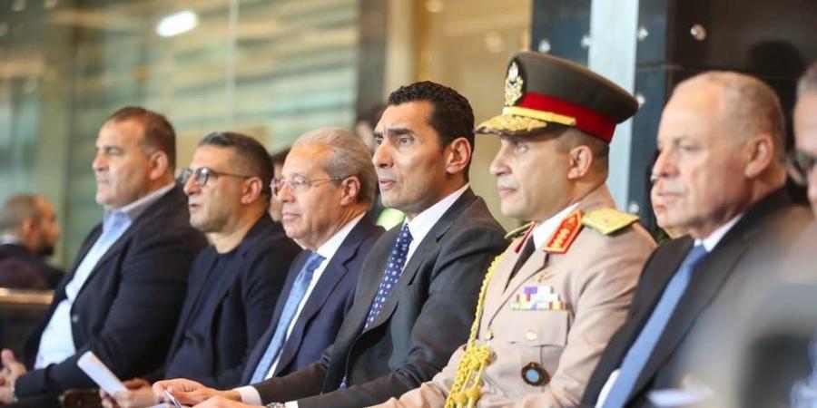 بحضور كبير الياوران.. وزير الرياضة يشهد تتويج بيراميدز بكأس مصر