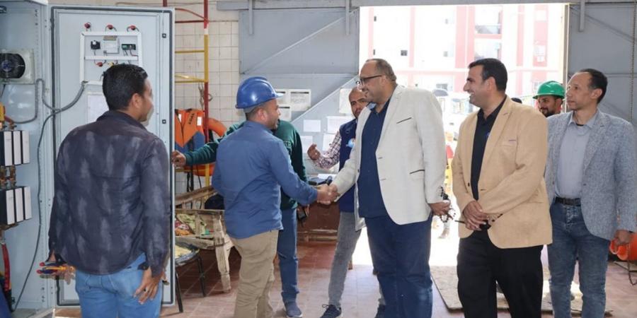 رئيس مياه سوهاج يتفقد محطات أخميم ويشدد على جودة المياه والسلامة المهنية