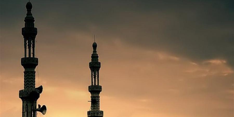 موعد أذان المغرب.. مواقيت الصلاة اليوم في مصر