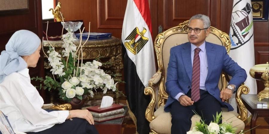 محافظ بني سويف يلتقى مدير برنامج الأغذية العالمي في مصر