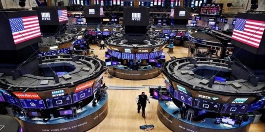 أسهم الذكاء الاصطناعي تدفع وول ستريت للارتفاع رغم مخاوف التضخم والطاقة