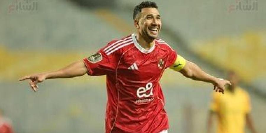 تريزيجيه ينتظم في مران الأهلي بعد التعافي من إصابة الركبة