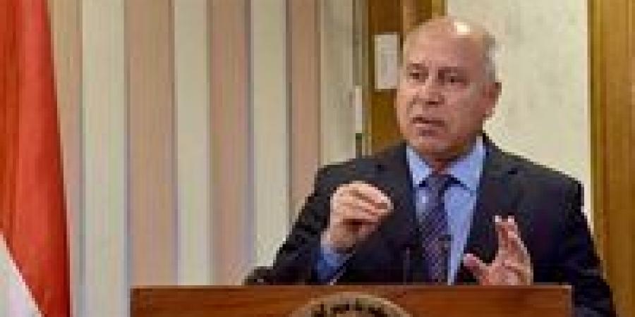 وزير النقل يعلن إطلاق المرحلة الثالثة من مبادرة تدريب سائقى النقل الثقيل