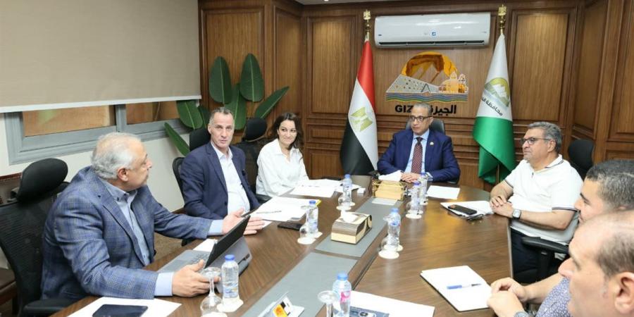 محافظ الجيزة: المشروعات الجاري تنفيذها تستهدف تحسين السيولة المرورية