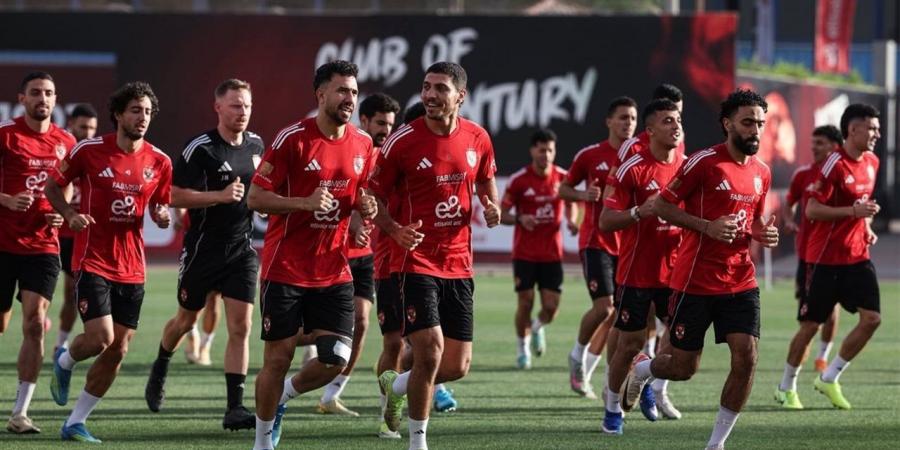 الأهلي يواجه دلفي وديًا اليوم استعدادًا لموقعة المصري في ختام الدوري