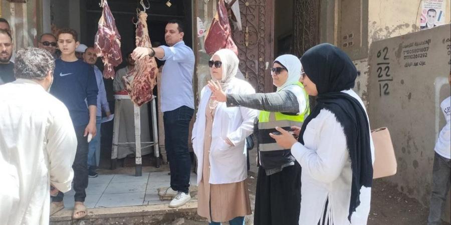 حملة مكبرة على محال الجزارة والدواجن بسنورس.. وتحرير 6 محاضر ذبح خارج المجازر الحكومية