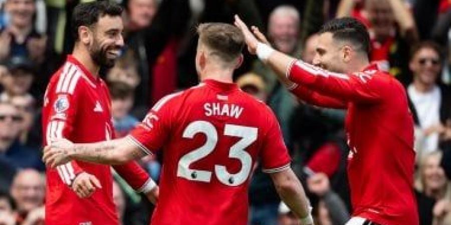 مان يونايتد يفوز على نوتينجهام بثلاثية مثيرة فى الدوري الإنجليزي.. فيديو