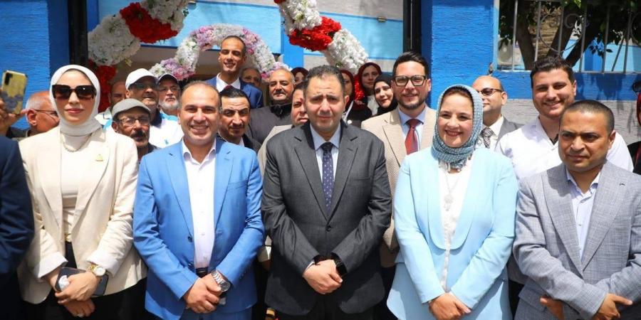 محافظ دمياط يفتتح عيادة جديدة للتأمين الصحي في كفر سعد