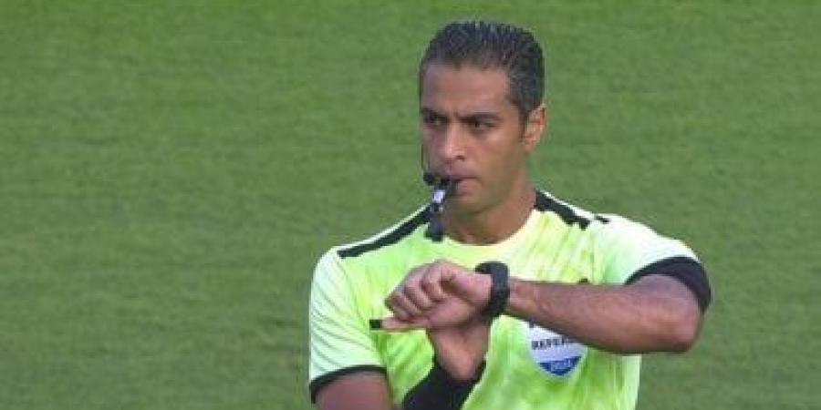 أمين عمر حكماً لمباراة الأهلي والمصري فى الجولة الأخيرة للدوري