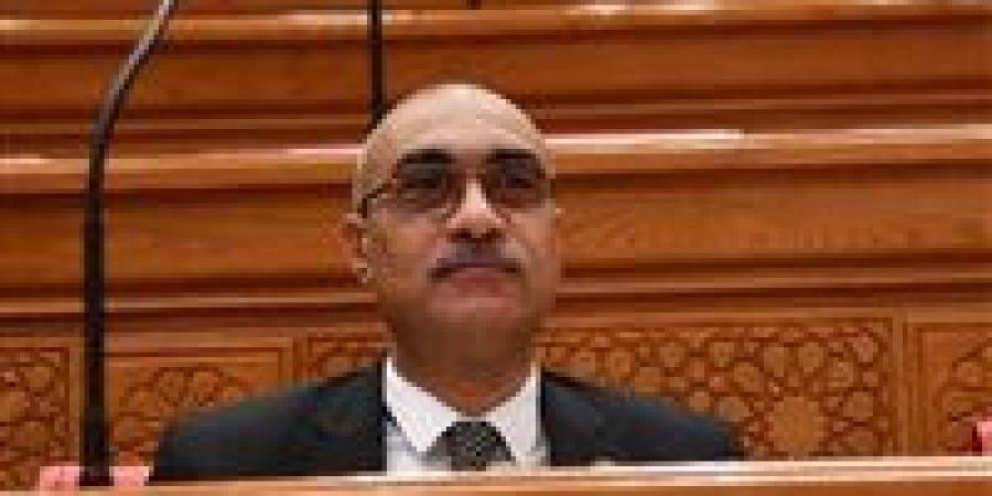 النائب إيهاب منصور: أرفض مد الدورة النقابية 6 أشهر وأطالب بتقليصها إلى 3 أشهر.. والوزير يرد: التأجيل لأسباب دولية وتنظيمية