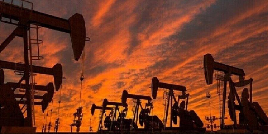 أسعار الطاقة العالمية اليوم الإثنين 18-5-2026.. تراجع أسعار النفط وارتفاع الغاز الطبيعي عالميًا
