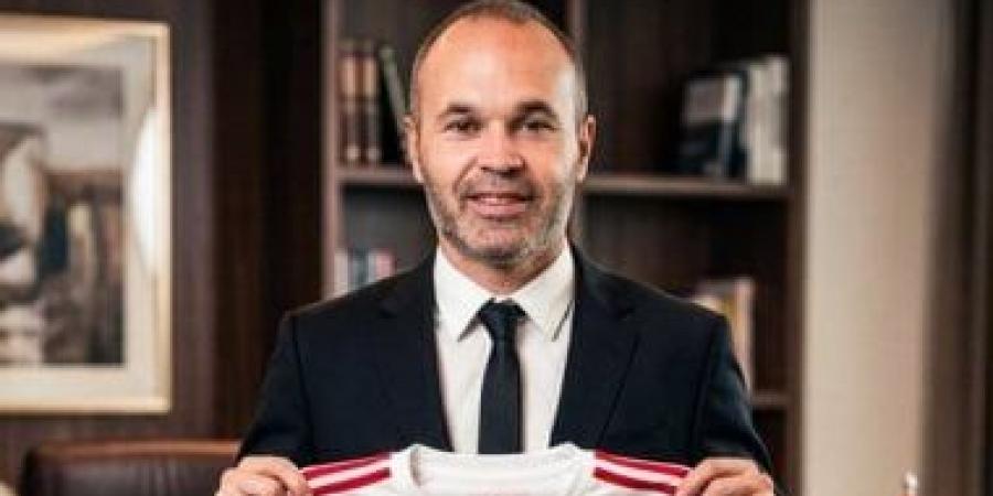 إنييستا يبدأ مشواره التدريبي في الإمارات