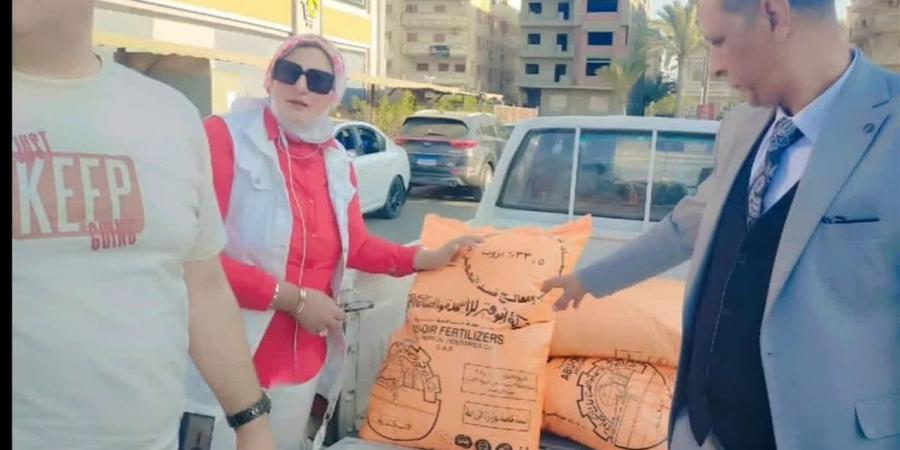 ضبط نصف طن أسمدة محظور تداولها في دمياط