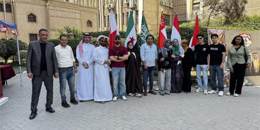 جامعة طنطا تنظم فعالية "يوم التصوير الثقافي" لطلابها الوافدين