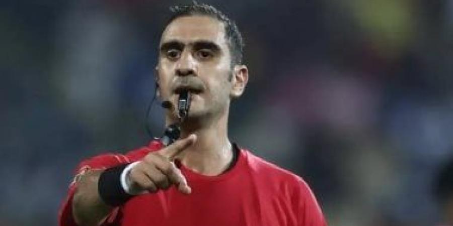 الجزائرى لحلو بن براهم حكما للمباراة الودية بين منتخب مصر وروسيا