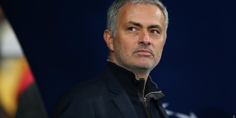 مورينيو يشترط التعاقد مع 4 لاعبين لتدريب ريال مدريد