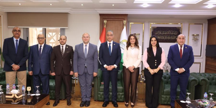 النائب عمرو رشاد يقدم التهنئة لمحافظ الجيزة بمناسبة عيد الأضحى المبارك