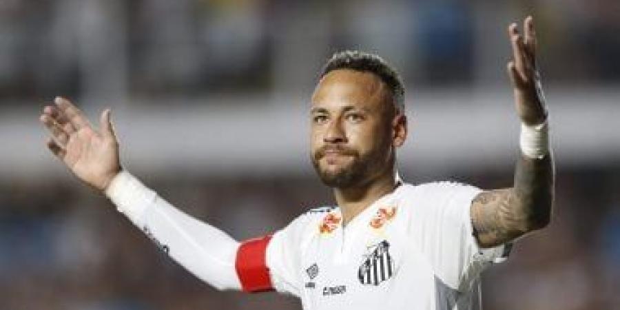 نيمار يثير القلق فى معسكر البرازيل قبل مواجهة منتخب مصر