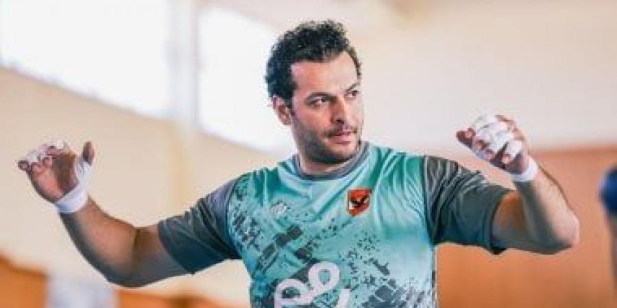 إبراهيم المصرى يجدد تعاقده مع يد الأهلي حتي 2030 .. و عودة أحمد خيرى