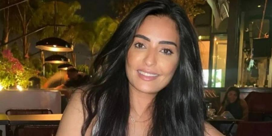 الاستايلست سعيد رمزي ينفي إصابة الفنانة إنجي عبد الله بشلل نصفي